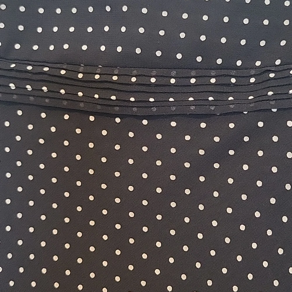 Black skirt - Picture 2 of 7